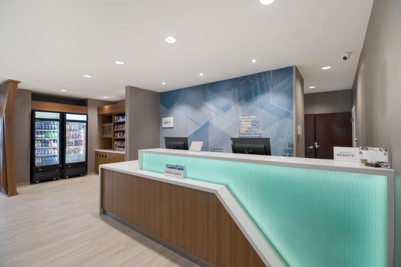 Springhill Suites By Marriott Dallas Nw Highway At Stemmons / I-35East Eksteriør bilde