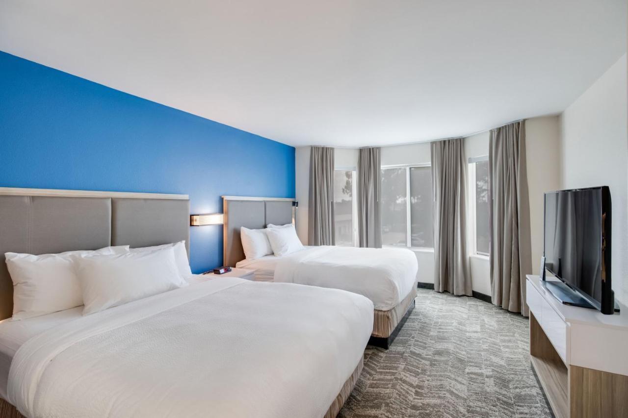 Springhill Suites By Marriott Dallas Nw Highway At Stemmons / I-35East Eksteriør bilde
