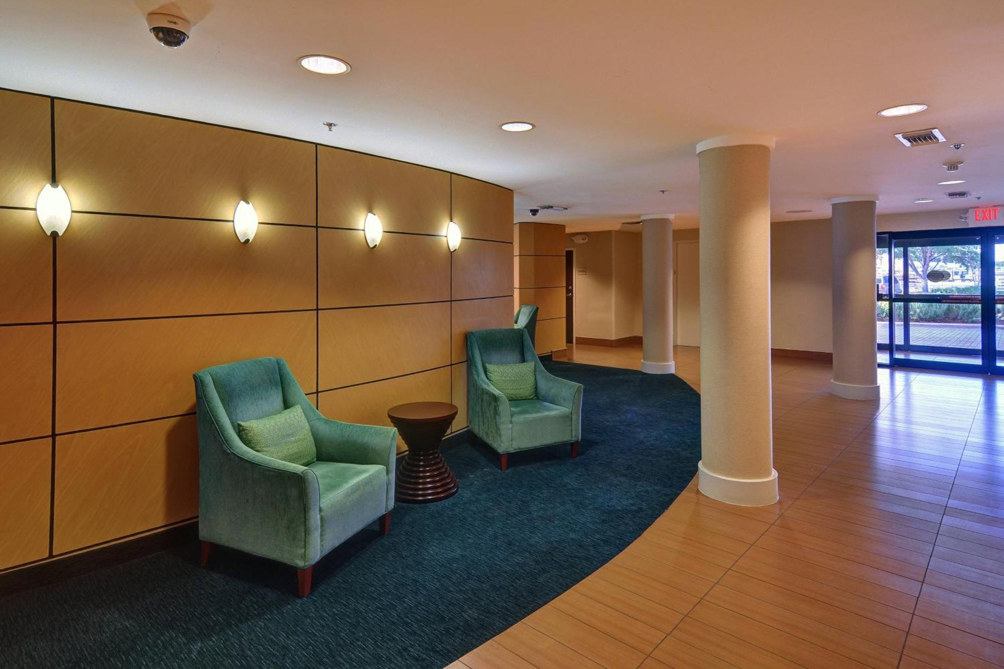 Springhill Suites By Marriott Dallas Nw Highway At Stemmons / I-35East Eksteriør bilde