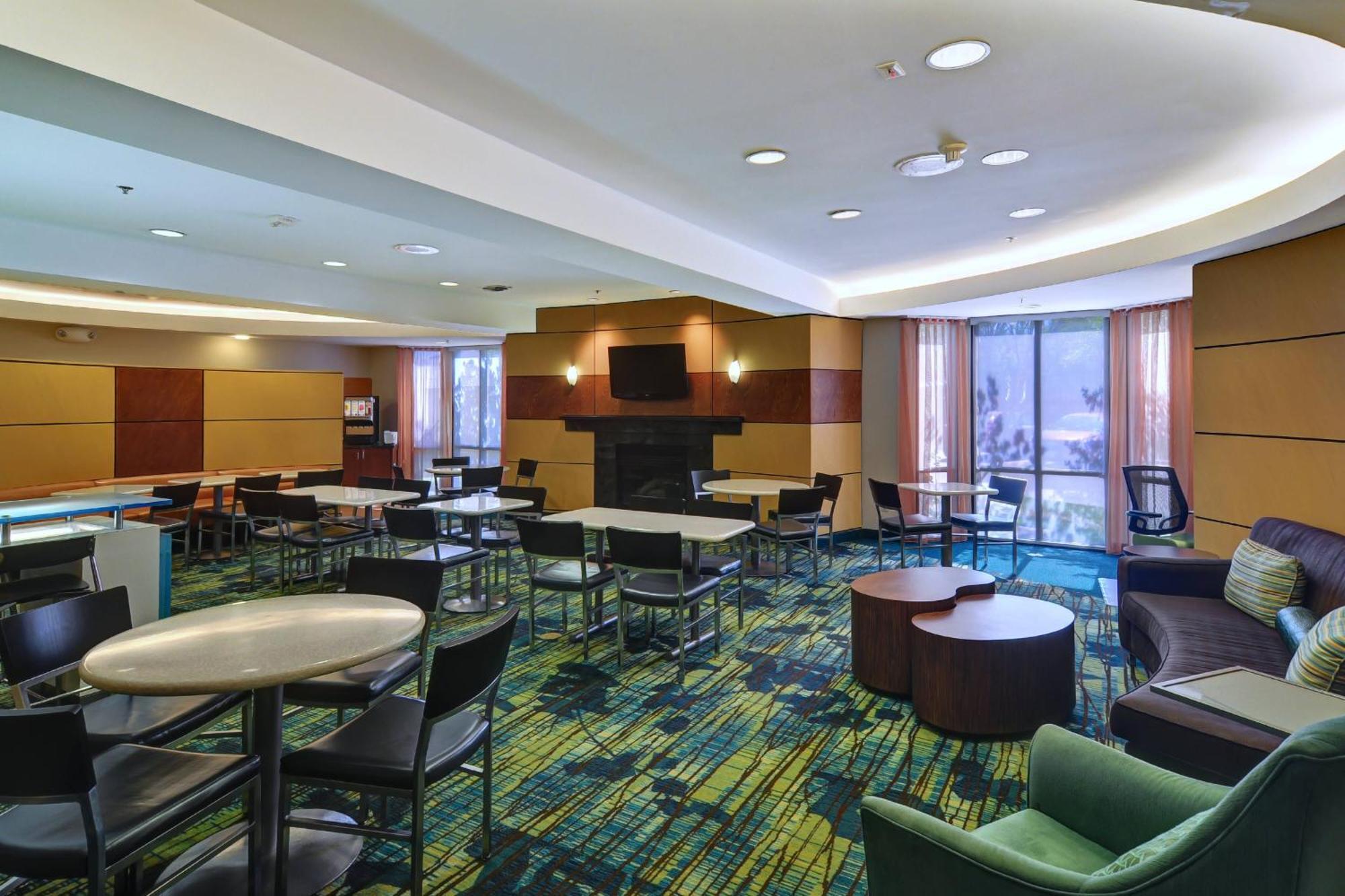 Springhill Suites By Marriott Dallas Nw Highway At Stemmons / I-35East Eksteriør bilde